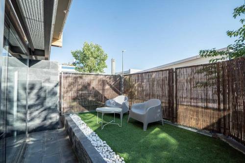 Apartamento Garden Duplex With Indoor Swimming Pool & Spa