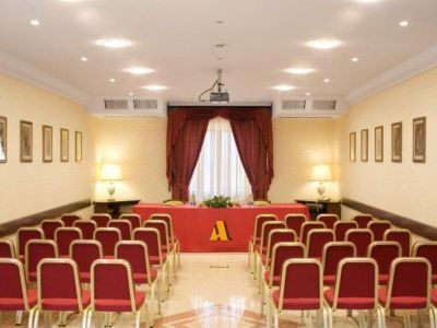 Hotel Athena