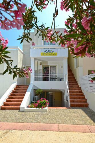 Oliv Apartments