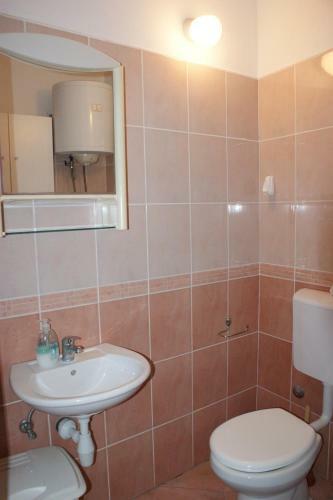 Apartments Kairos - Bili 9
