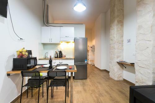 Apartamento 3 Calle Donoso Cort�s
