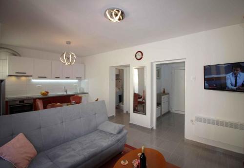 Apartment In Porec/istrien 38642