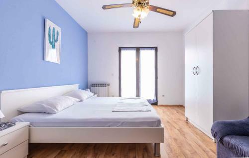 Apartment In Porec/istrien 38611