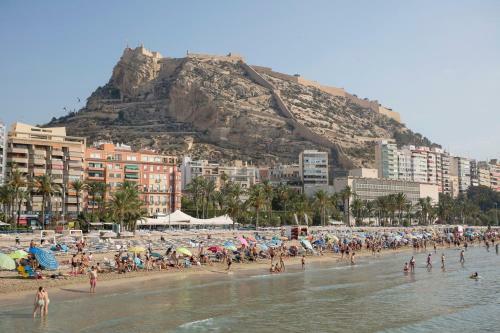 Bonito Apartamento Con Terraza Junto Al Centro de Alicante