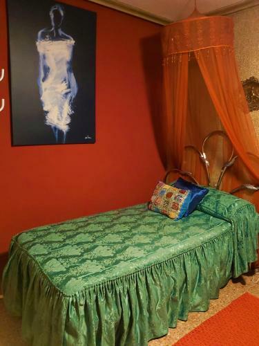 Alicante Room And Gayfriendly