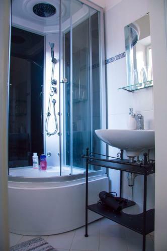 Apartamentos Designer Loft At Stodoln� Street