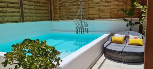 Murallas de Jayr�n Hotel Boutique
