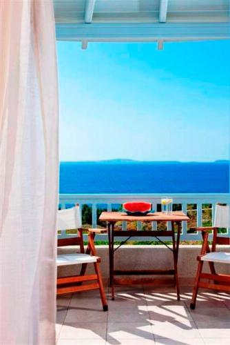 Pirgos Stelida Hotel
