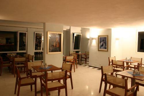 Cape Kanapitsa Hotel & Suites