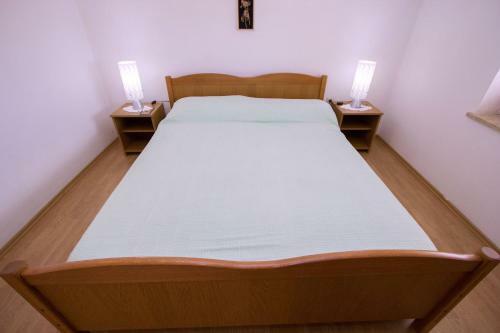 Hostal Apartments Tin