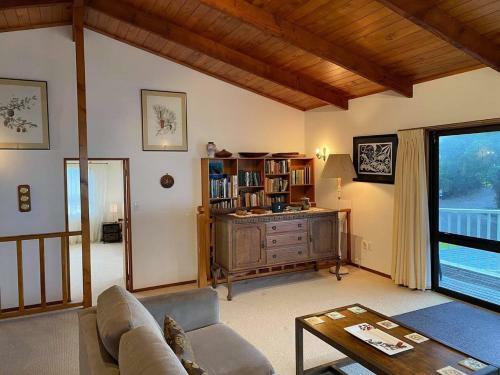 Paihia Heights ( Te Haumi ) Sea Views