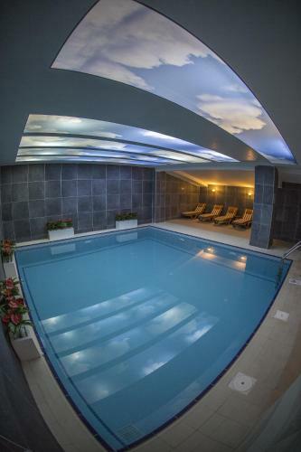 Teymur Continental Hotel