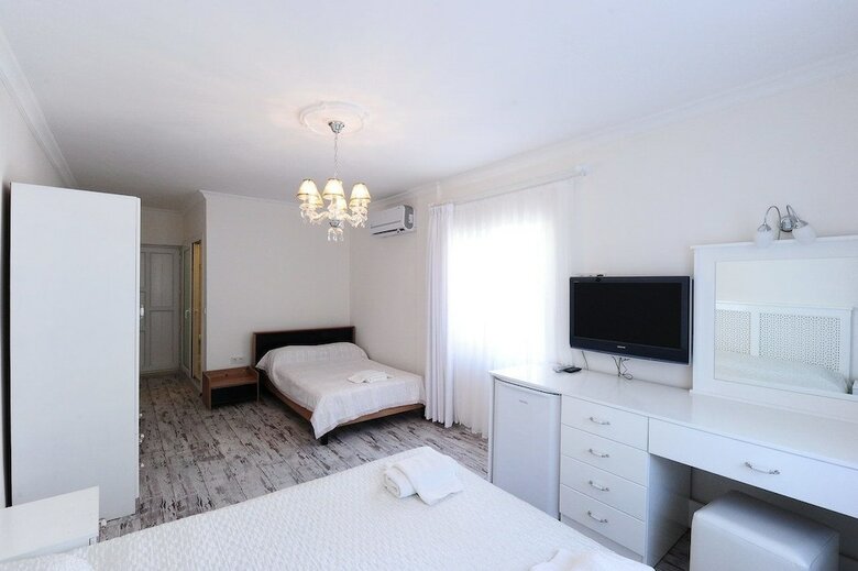 Karianda Hotel
