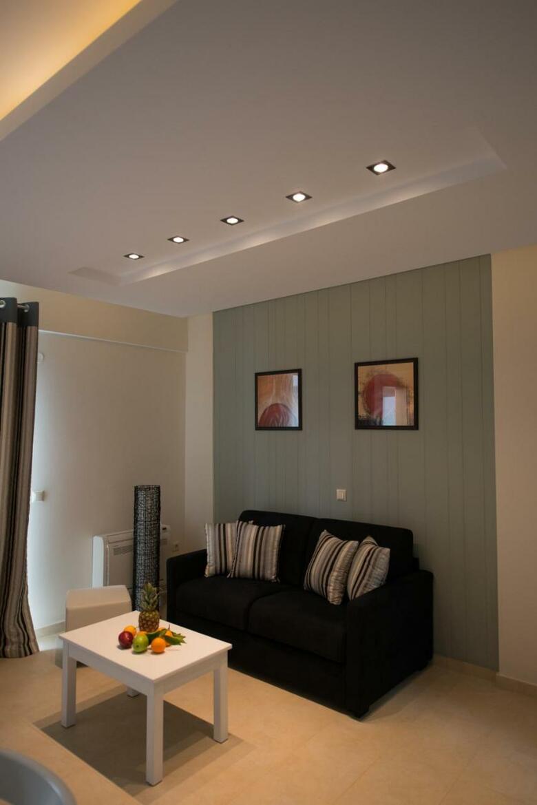 Aparthotel Mantinia Bay Hotel