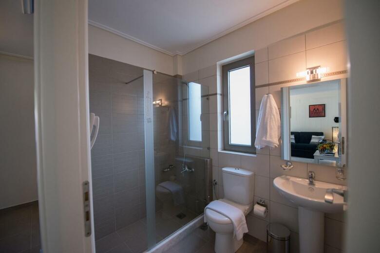 Aparthotel Mantinia Bay Hotel