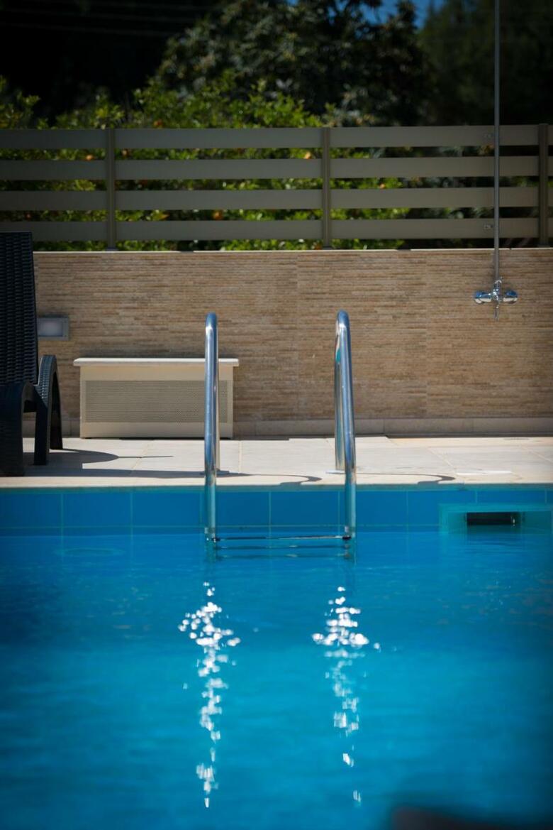 Aparthotel Mantinia Bay Hotel