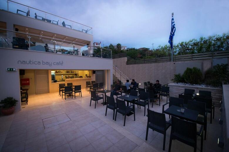 Aparthotel Mantinia Bay Hotel
