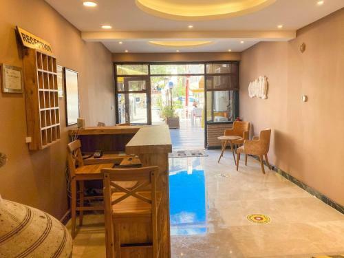 Nur Suites & Hotels