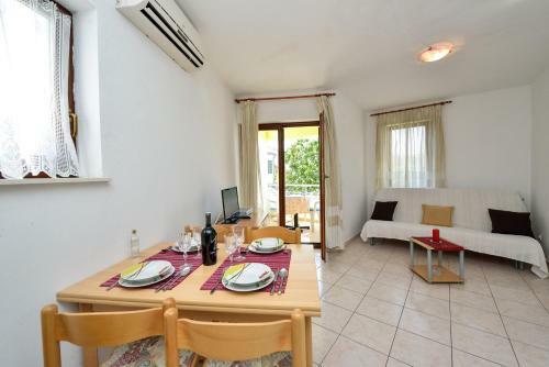 Apartments Ana