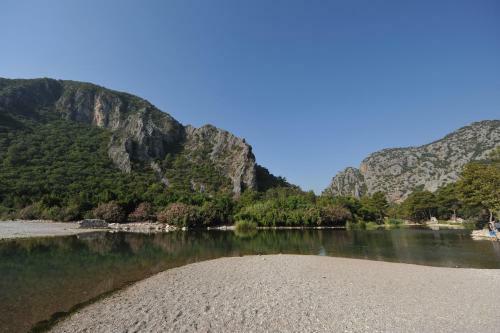 Hostal Olympos Koyevi Pension