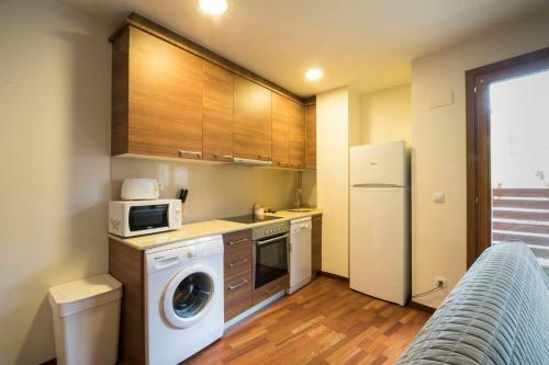Apartamento Berde - Benasque Peguera 22, Ideal Parejas