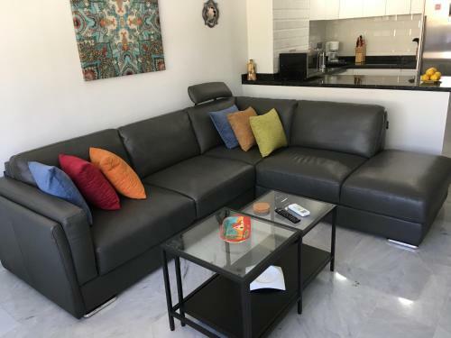 Avda de Las Palmeras Apartment