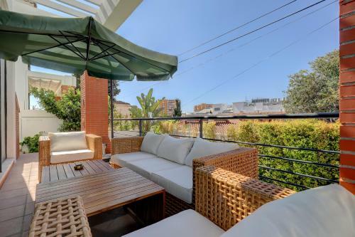 Villa In Puerto Marina With Private Pool