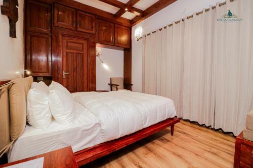 Villa Serene Bungalow In Foothills Of Himalayan Range