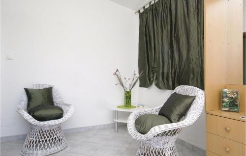 Apartment Kastel Stari 20