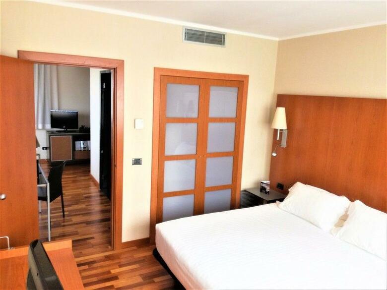 AC Hotel Genova By Marriott