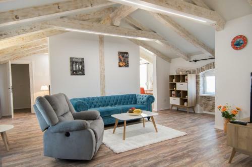 Apartment Borgo 8