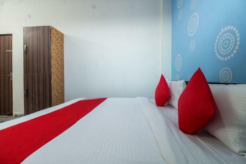 Hotel Collection O 60794 A One Residency And Restaurant