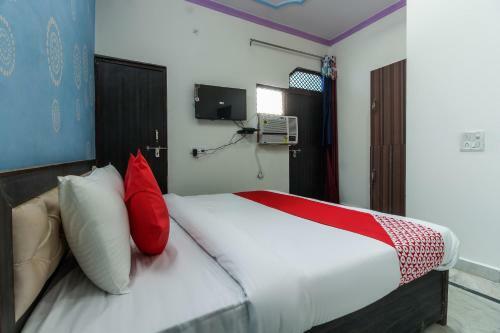 Hotel Collection O 60794 A One Residency And Restaurant