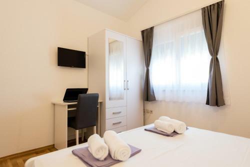 Apartments Neve