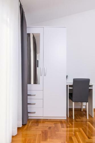Apartments Neve
