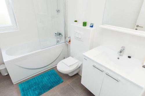 Hostal Apartments 2a