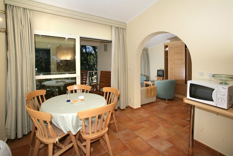 Studio Apartments Laguna Bellevue