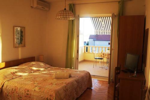 Pension & Apartments Dany