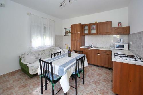Apartments Nicol