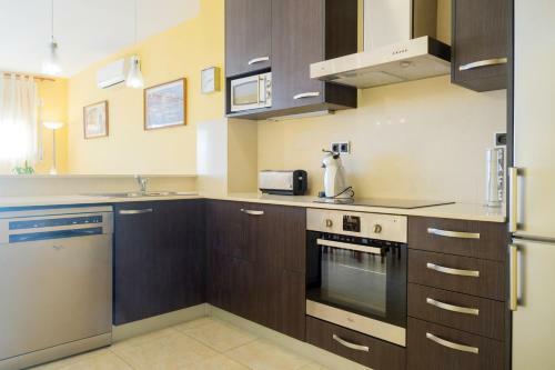 2 Bedroom Beachfront Apartment,calella de Palafrugell, Costa Brava