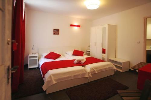 Hostal Holiday Home Bale - Valle