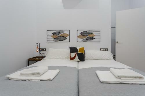 Cruise Adapted Apartment By Cadiz4rentals