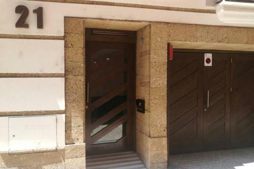 Apartamento �tico Con Terraza, Garaje, Ascensor Y Vistas Catedral