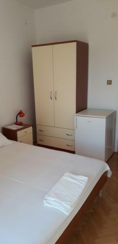 Apartments And Rooms Nediljko