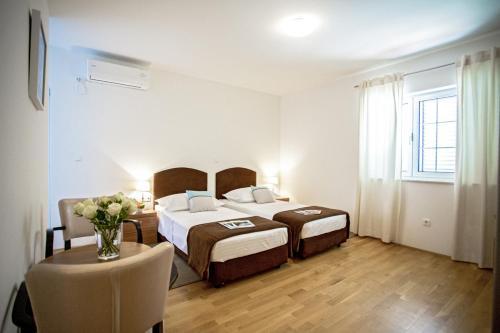 Hostal Rooms Margarita