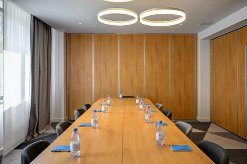 Holiday Inn Express - Almaty, An Ihg Hotel