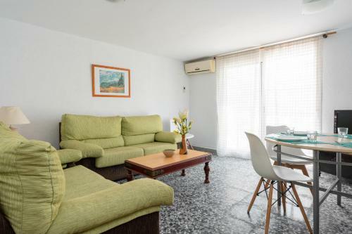 Hauzify I Apartaments Estela
