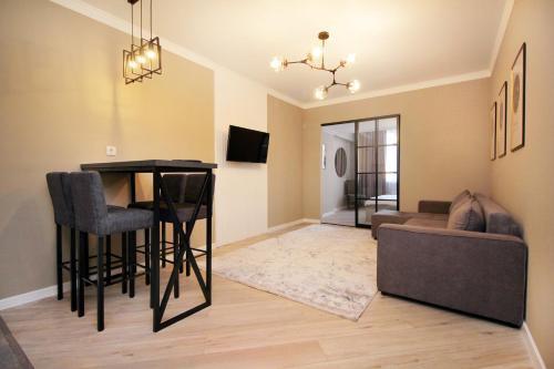 Apartamento ???????? ?? ?????????! 49 (136)