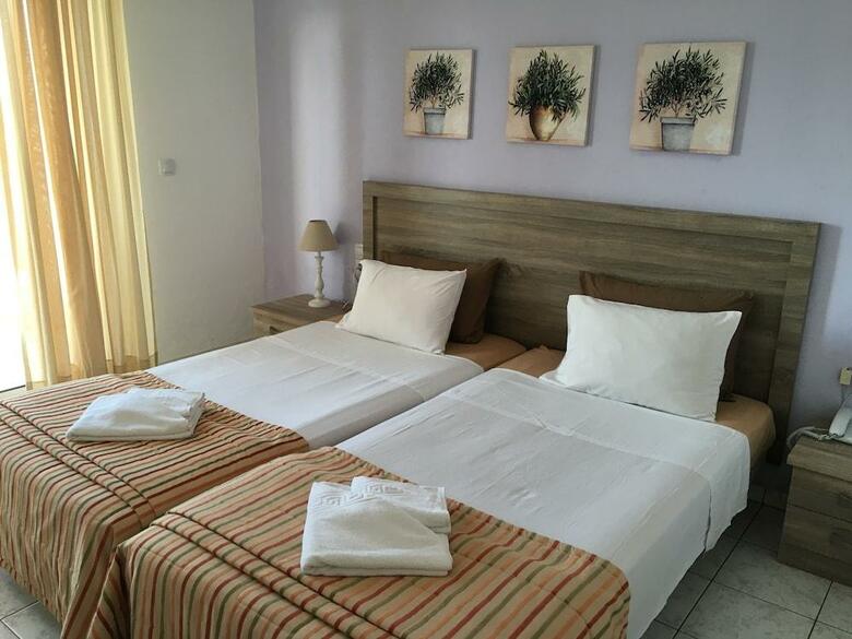 Zorbas Hotel