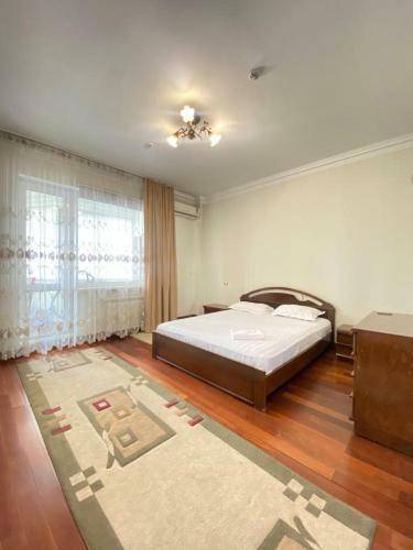Apartamento ????? ????? ??????! / Center Almaty